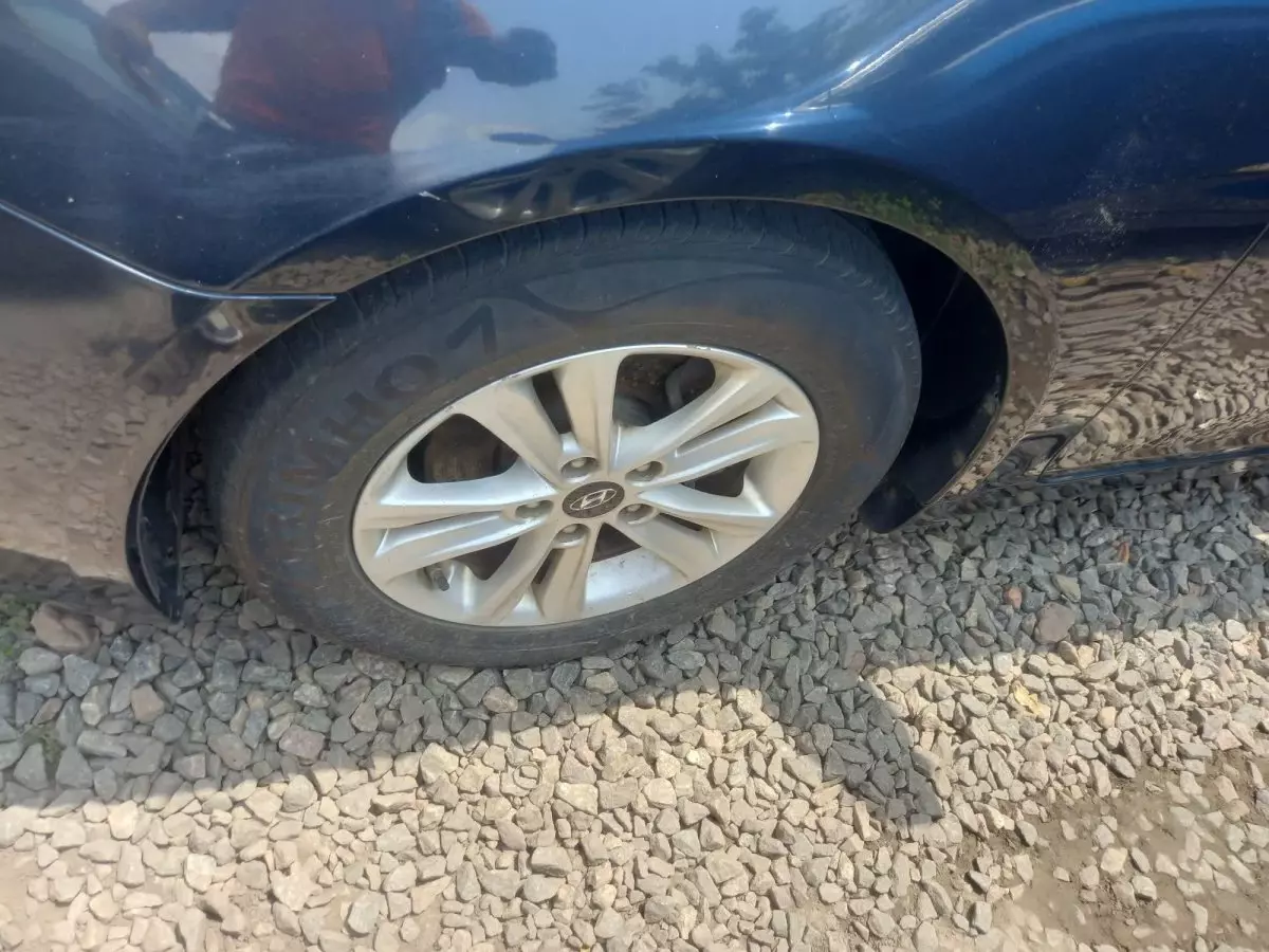 tyre1