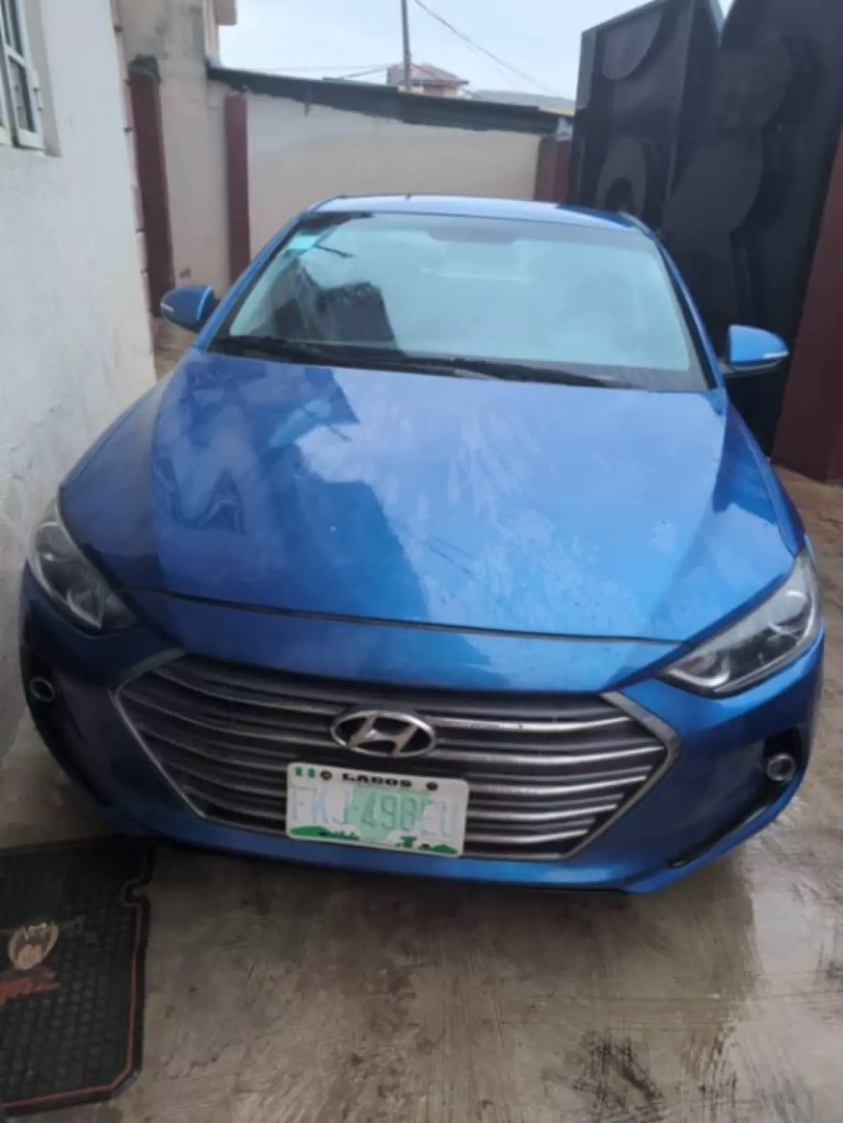 Hyundai Elantra - 2017