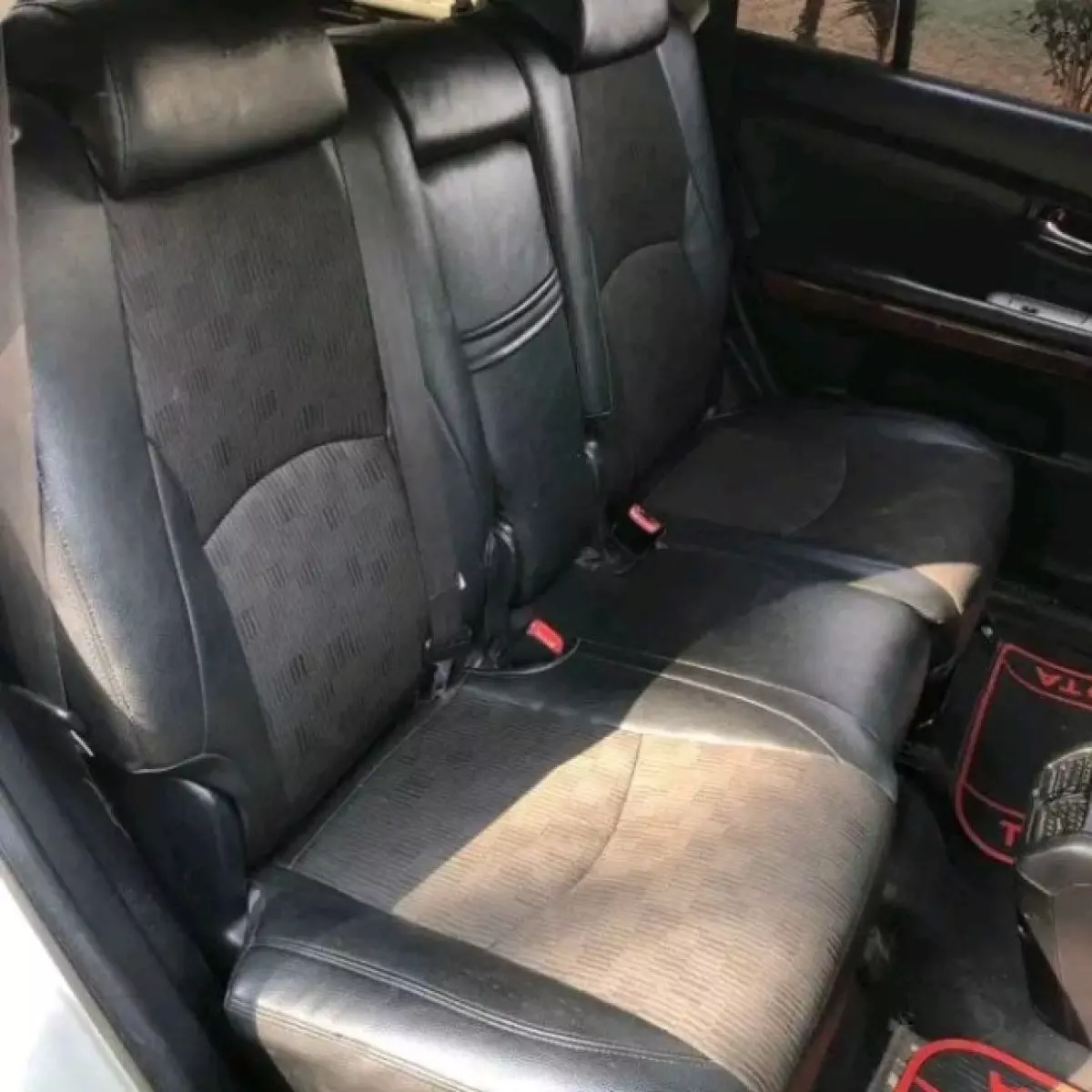 interiorBack