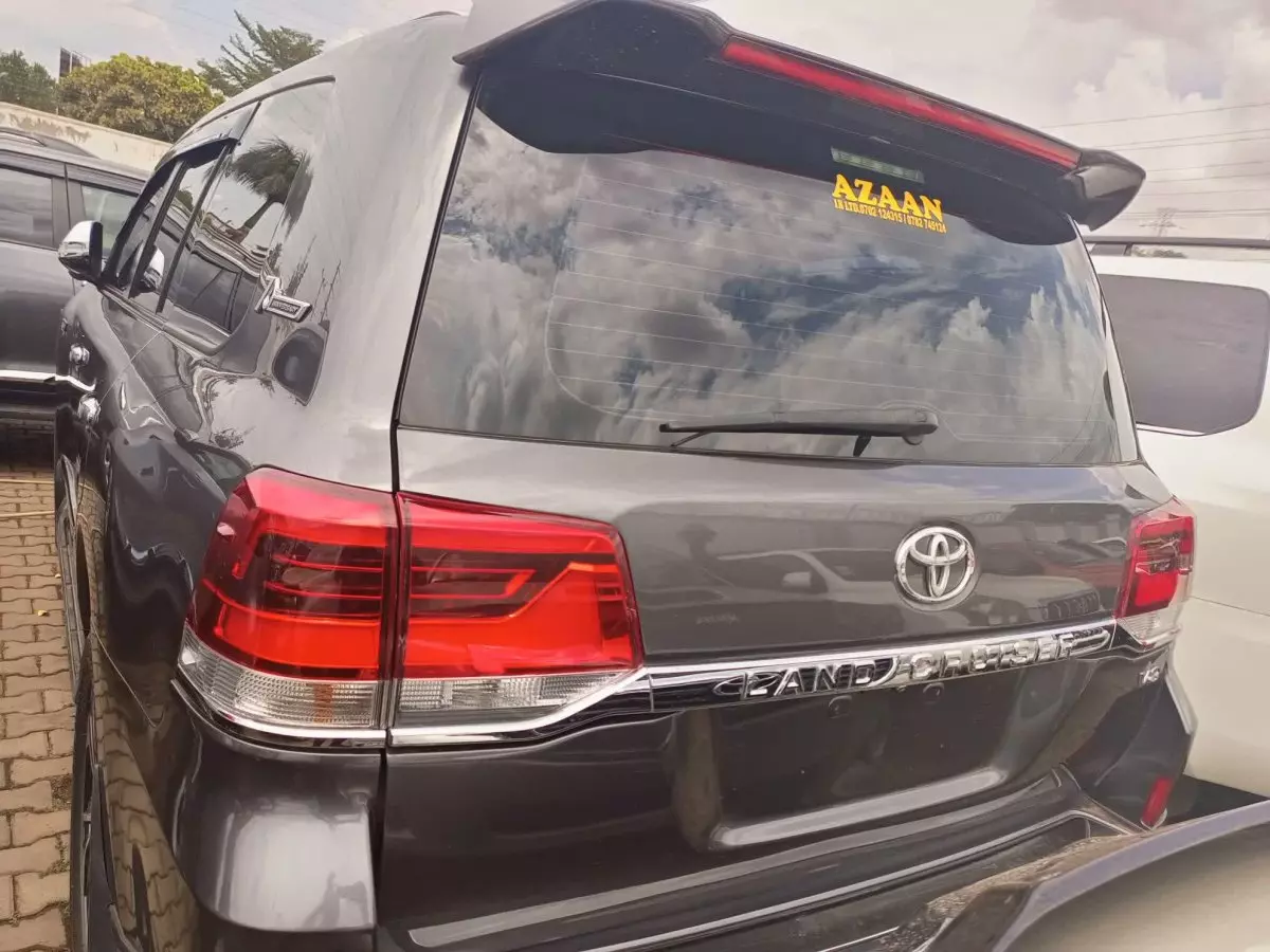 car Back