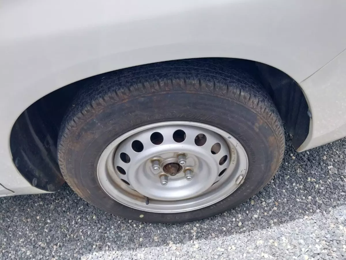tyre1
