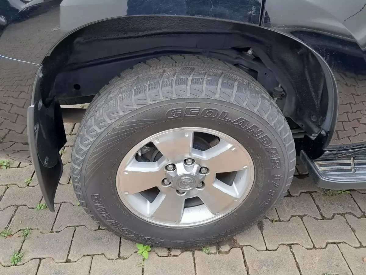 tyre1