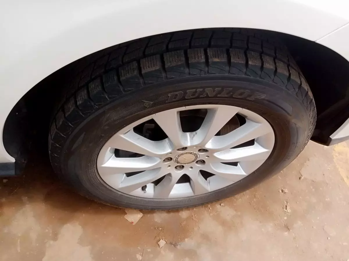 tyre2
