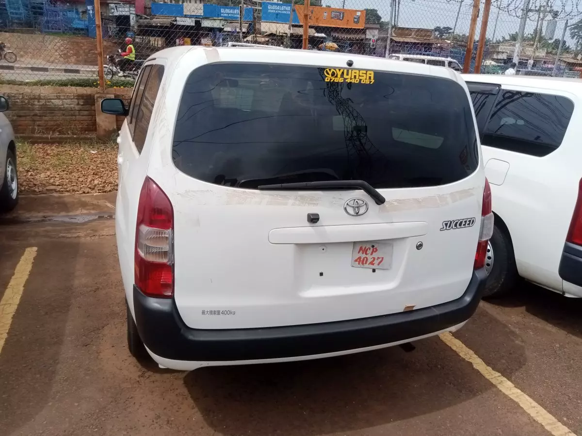 car Back