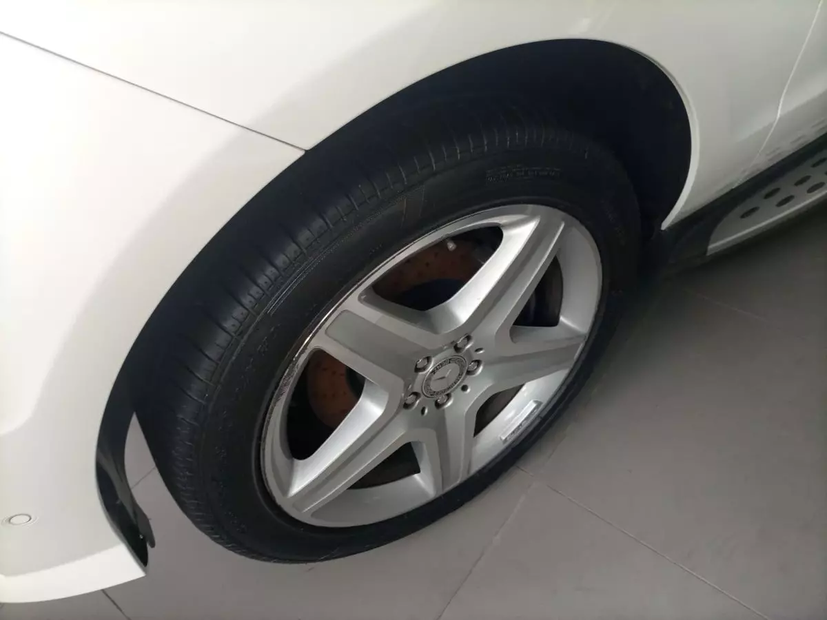 tyre1