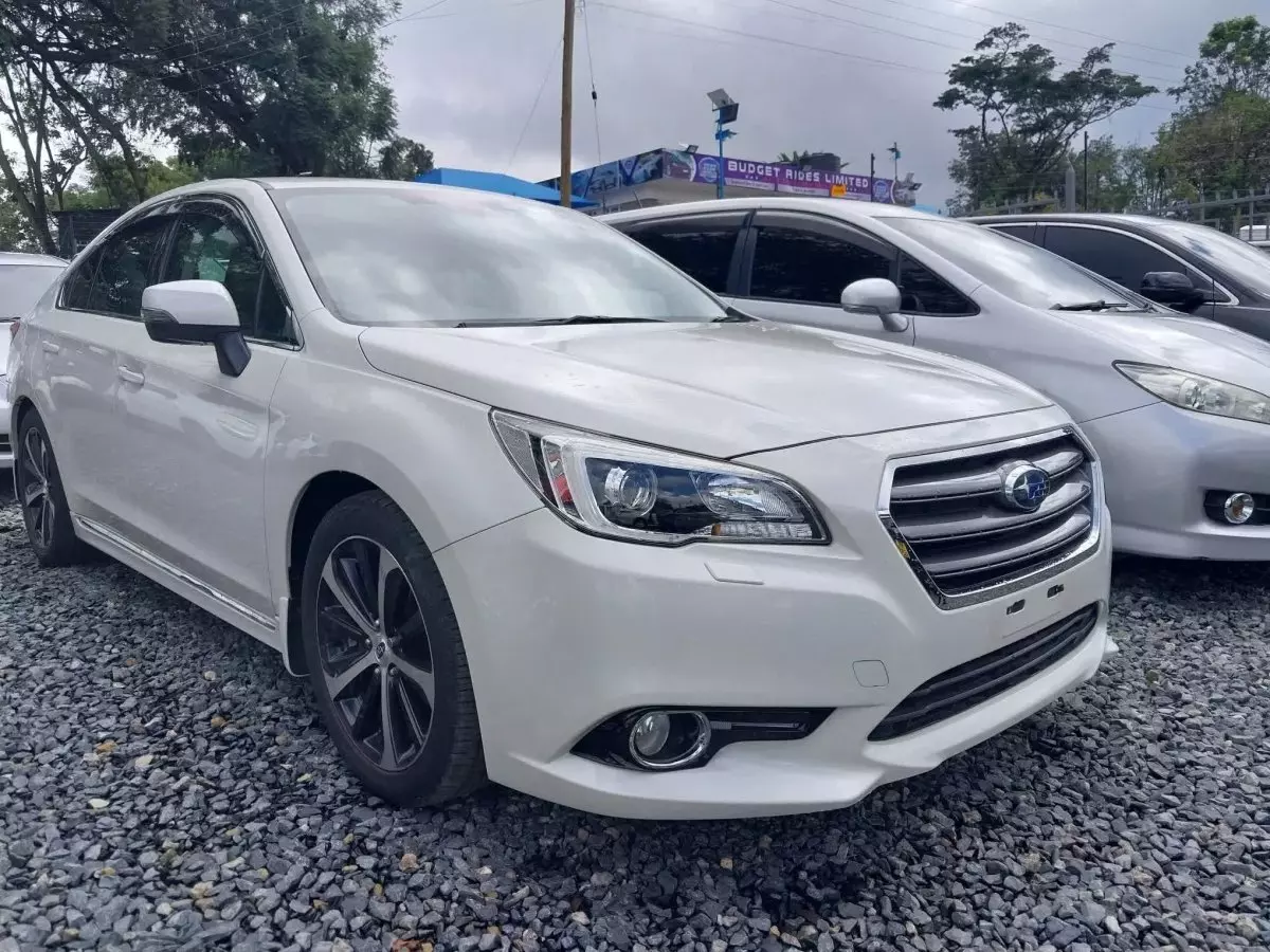 Subaru Legacy - 2016
