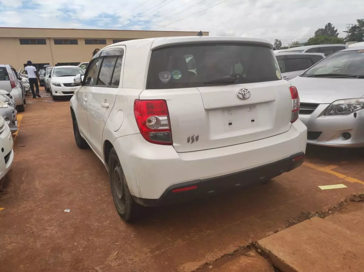 car Left Back