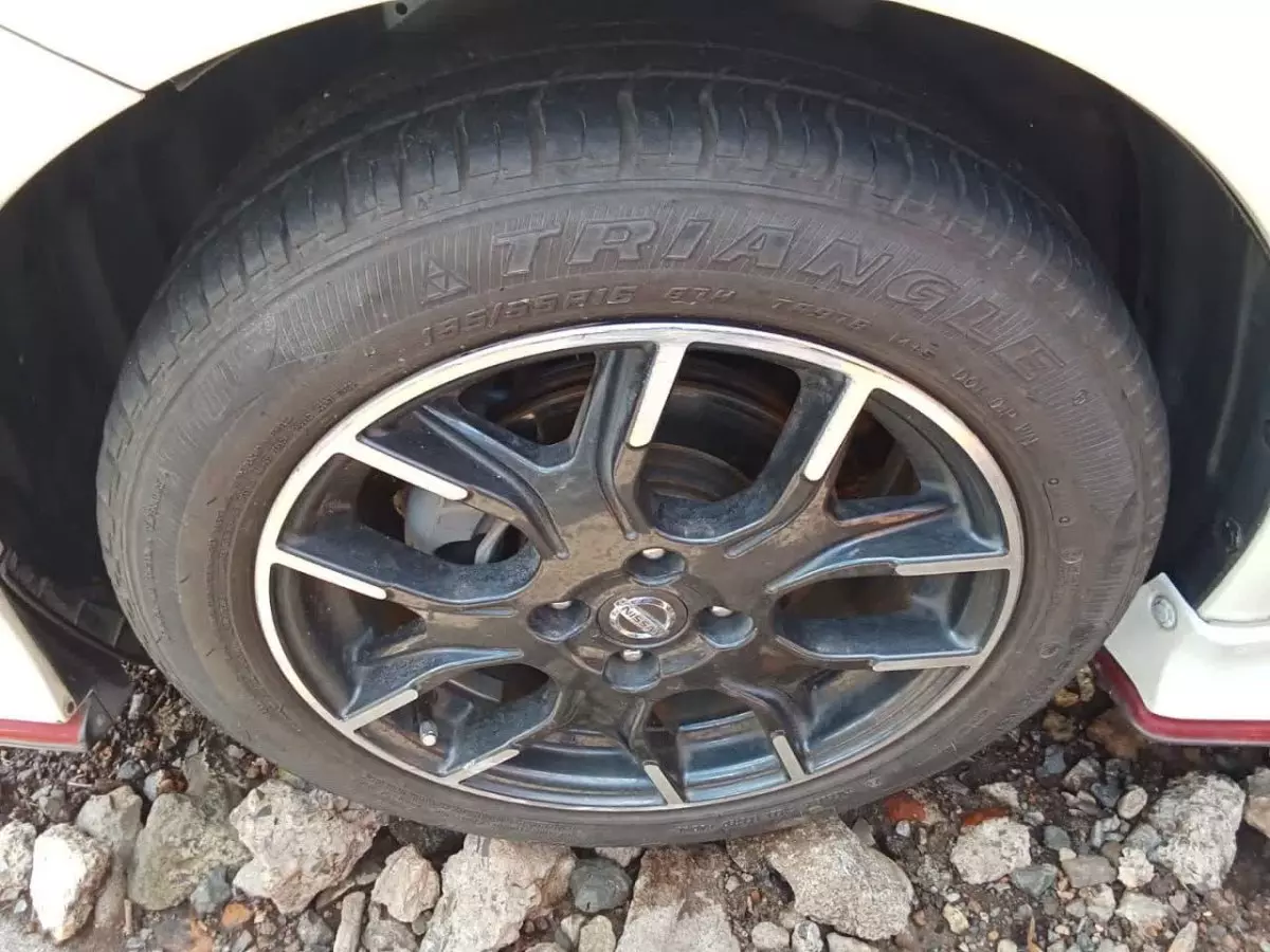 tyre0