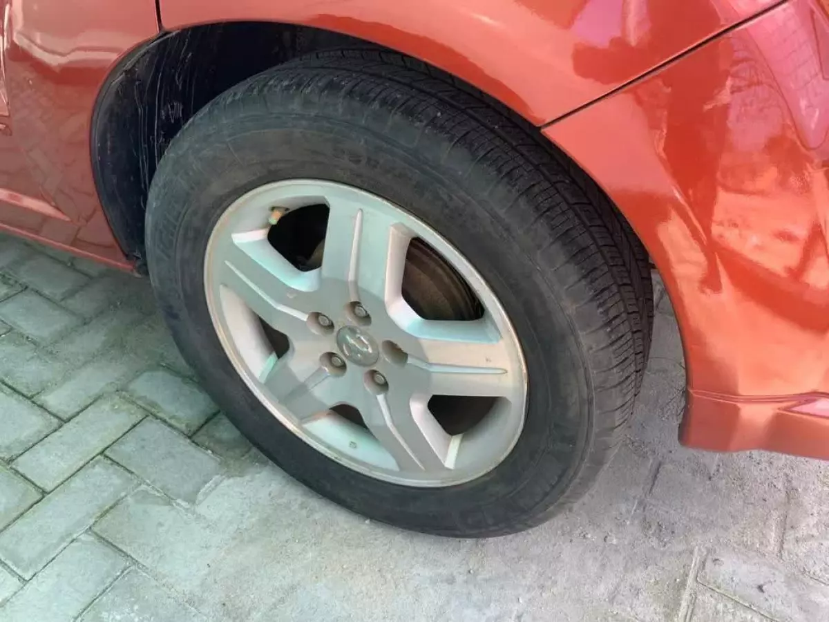 tyre0