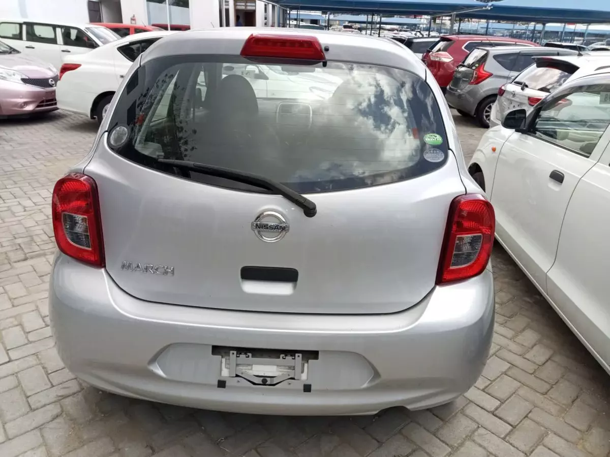 car Back
