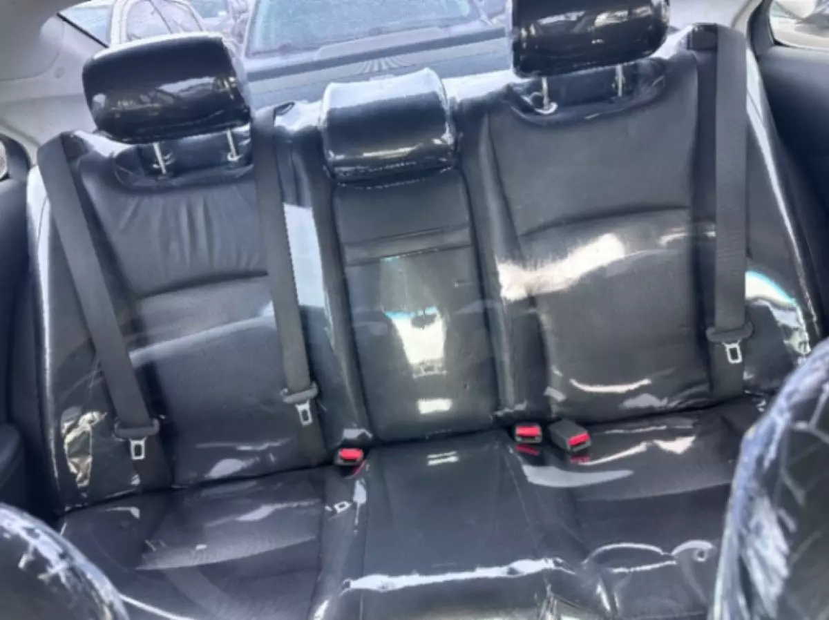interiorBack