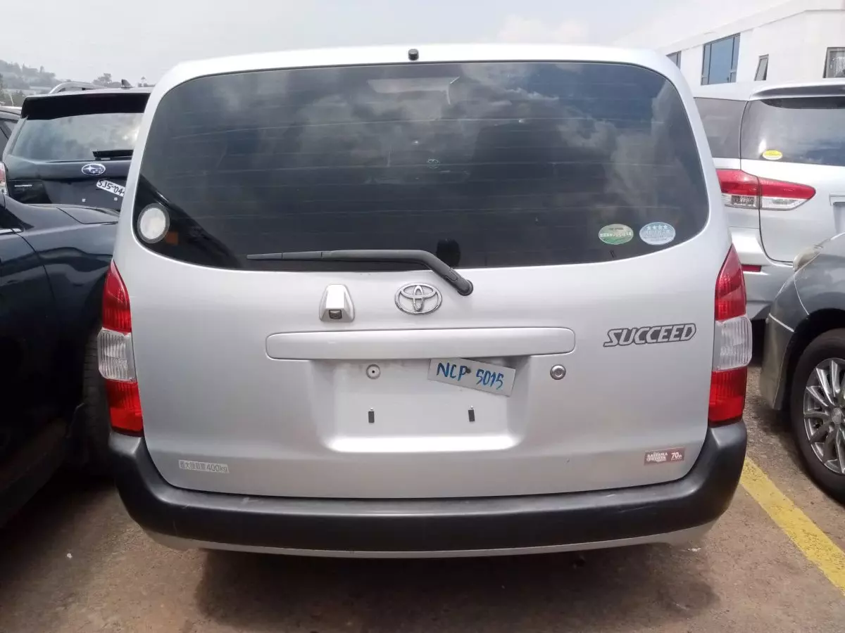 car Back