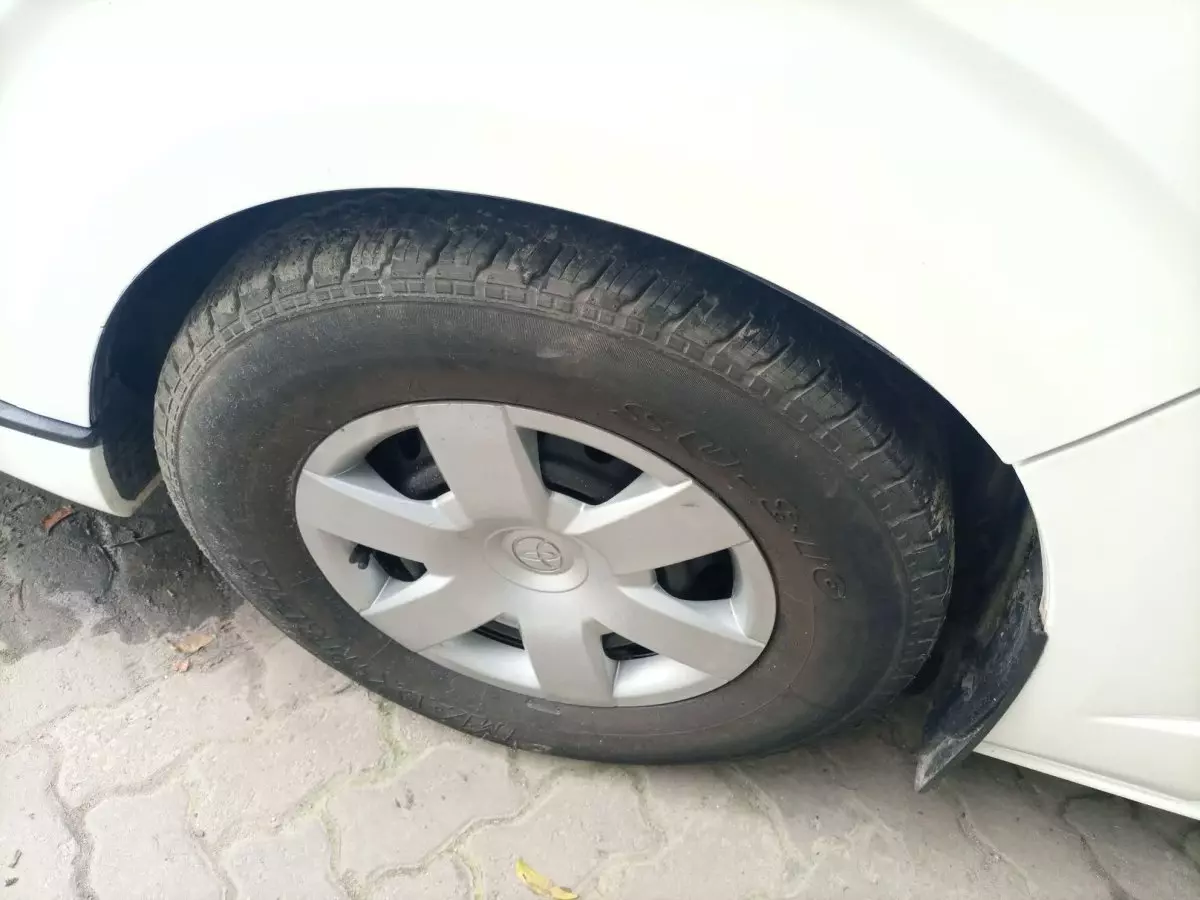 tyre1