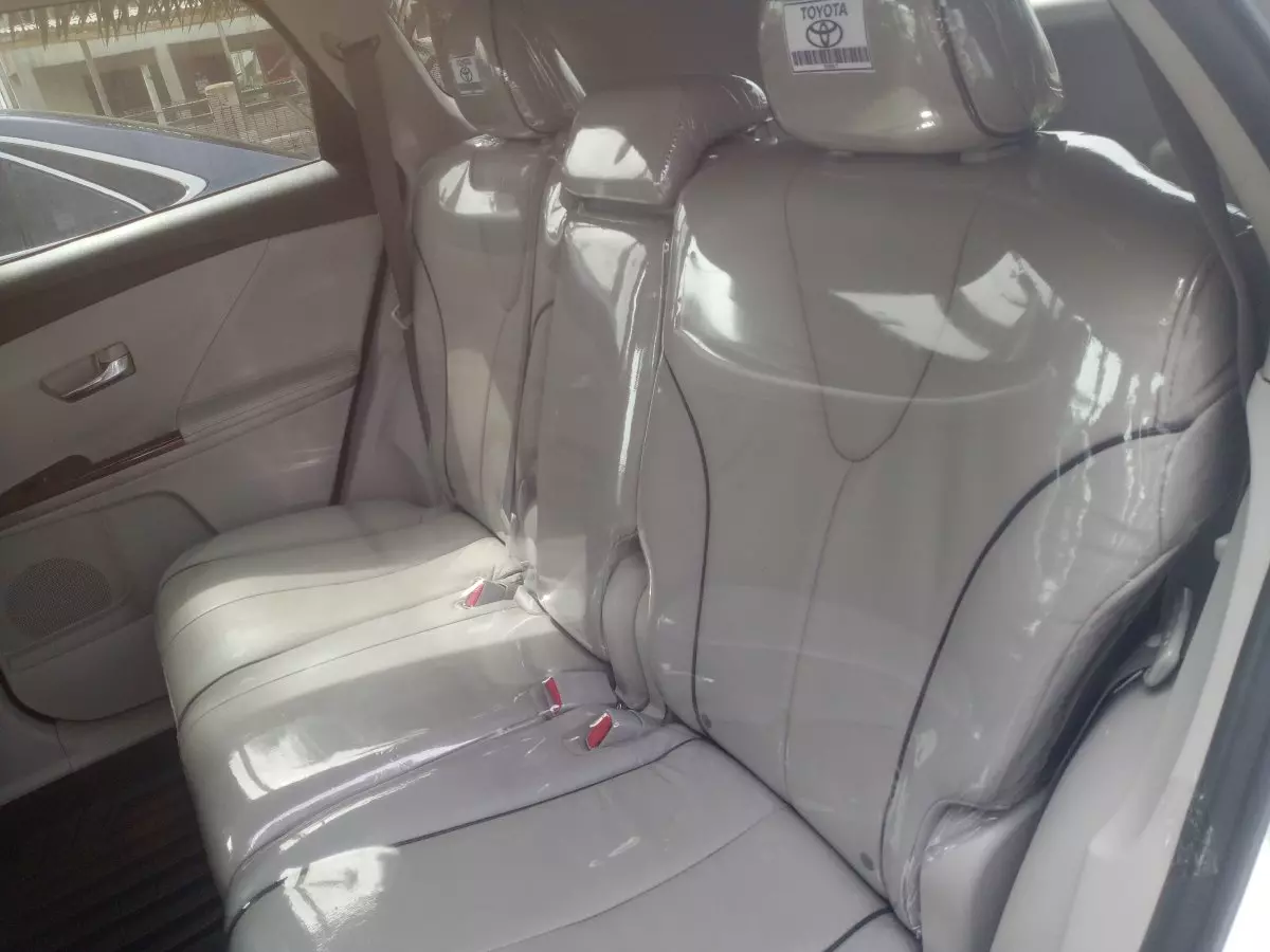 interiorBack