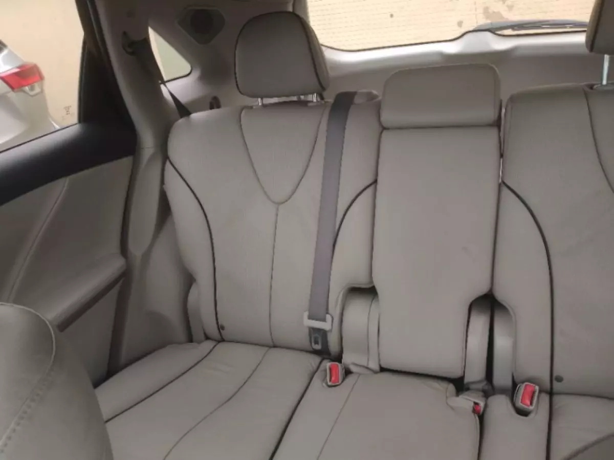 interiorBack