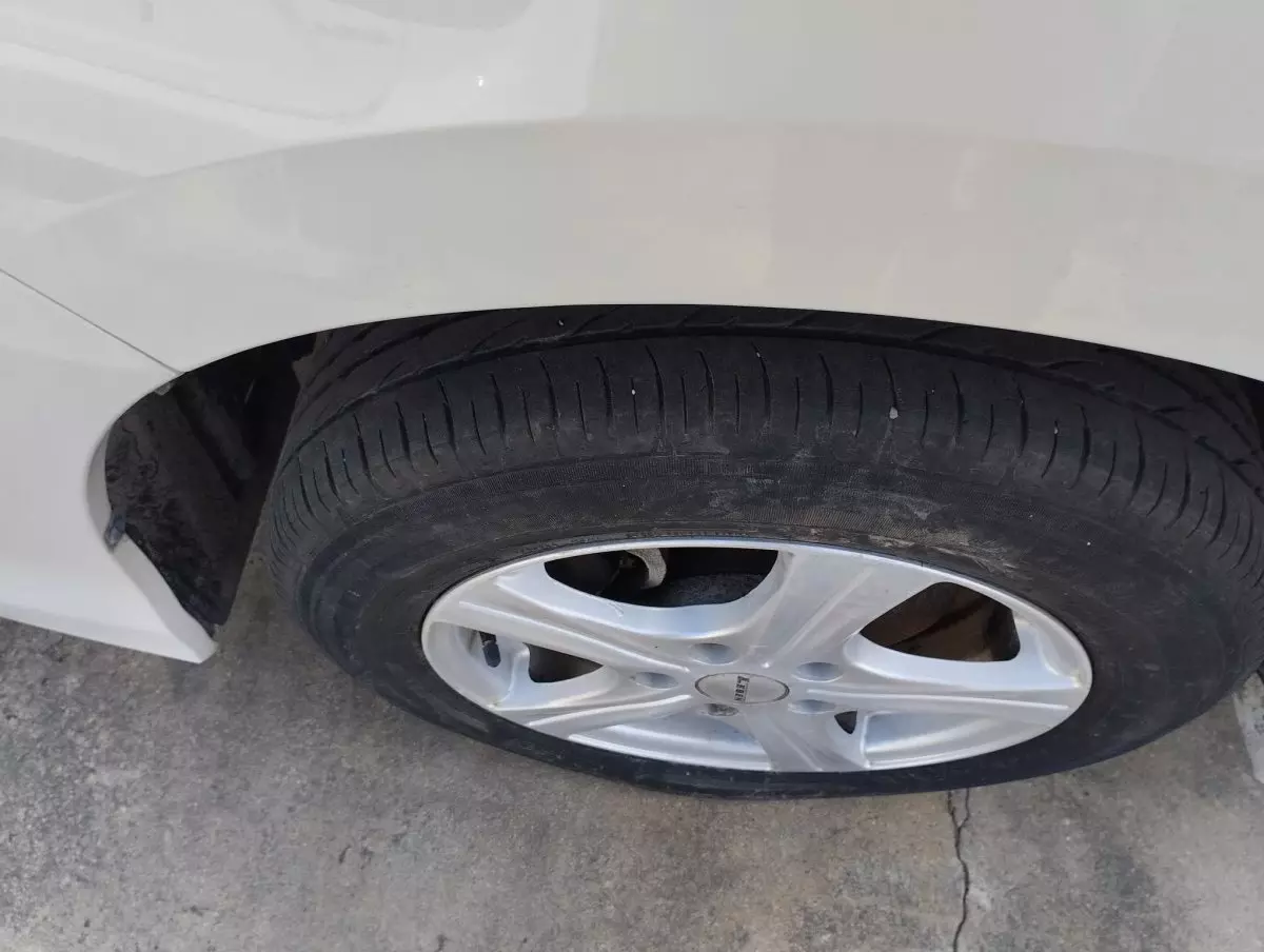 tyre0
