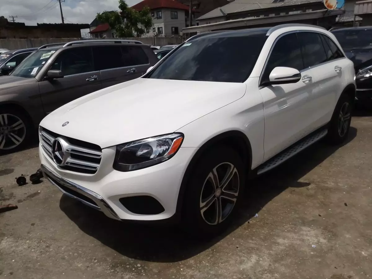 Mercedes-Benz GLC 300 - 2017