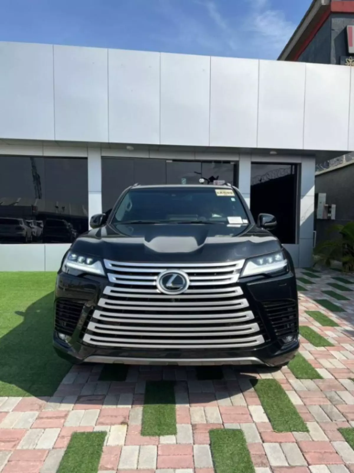 Lexus LX 600 - 2022