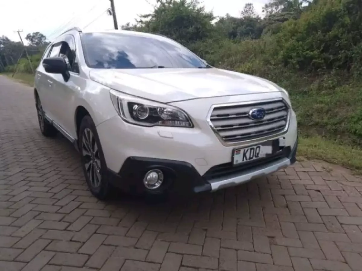 Subaru Outback - 2015