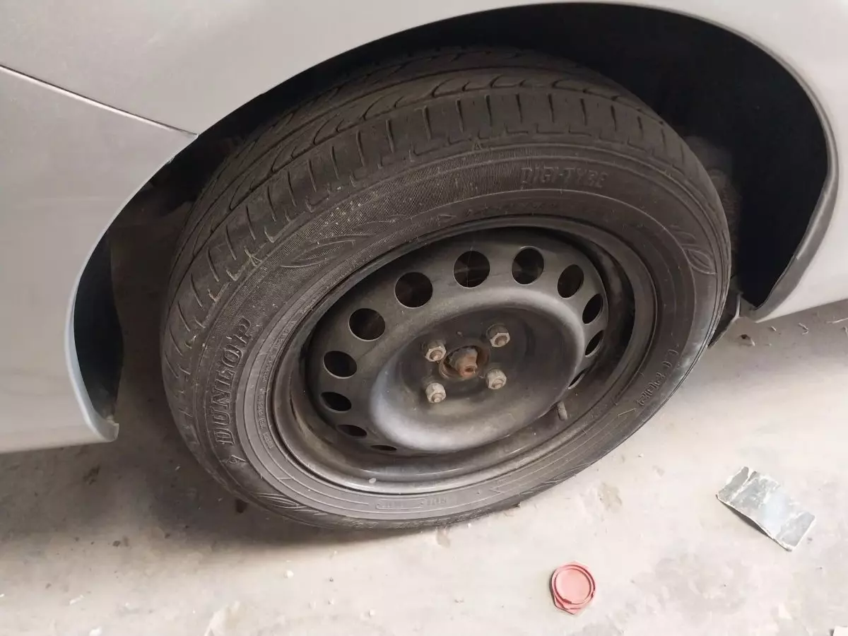 tyre3