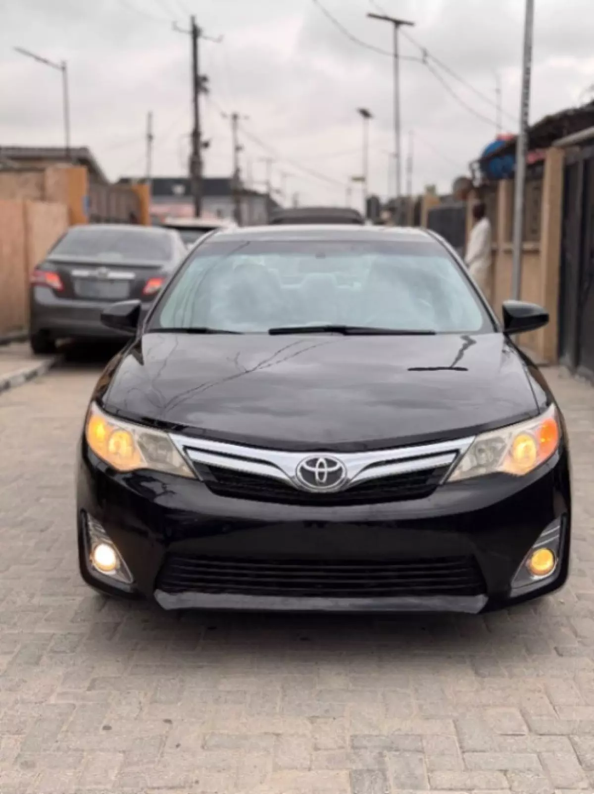 Toyota camry - 2012