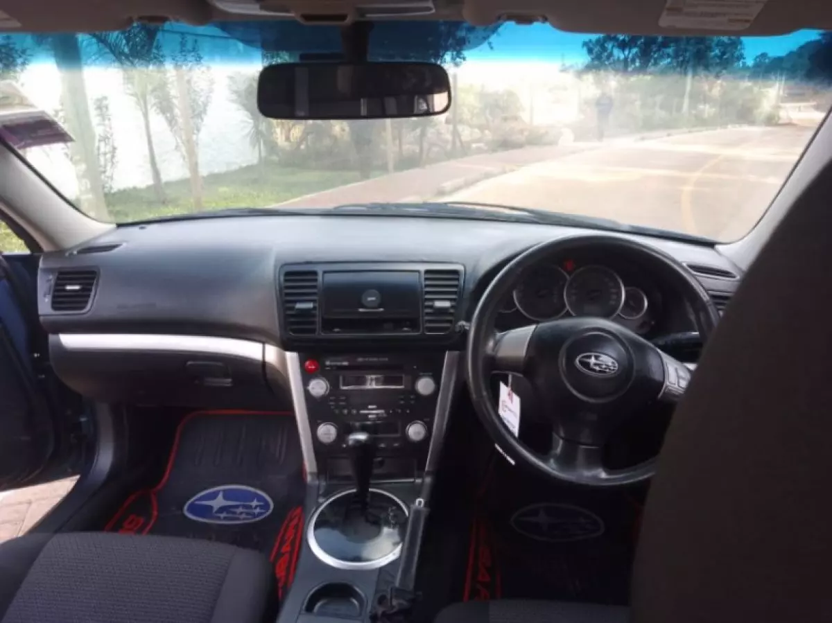 interiorFront