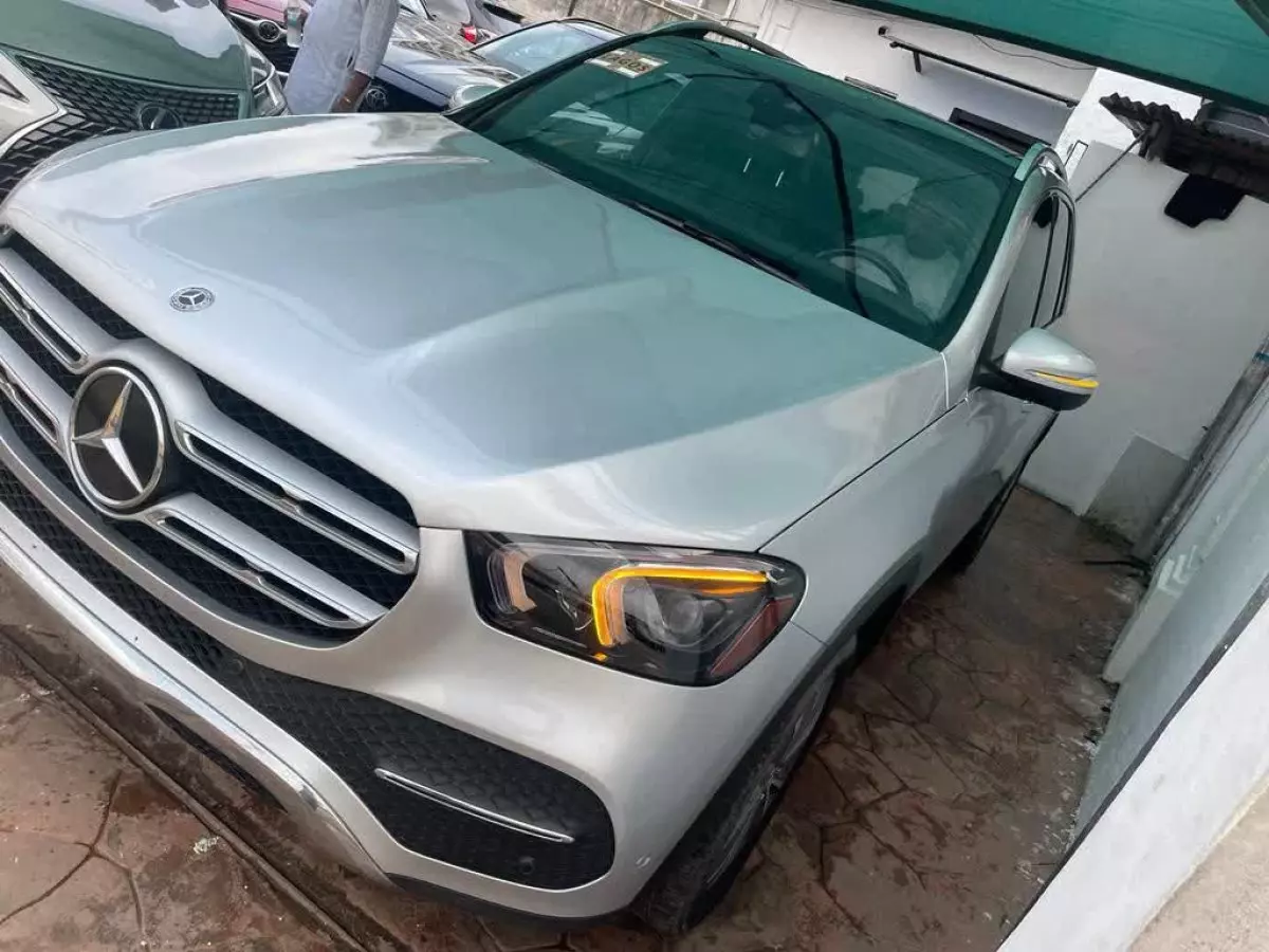 car Left Front