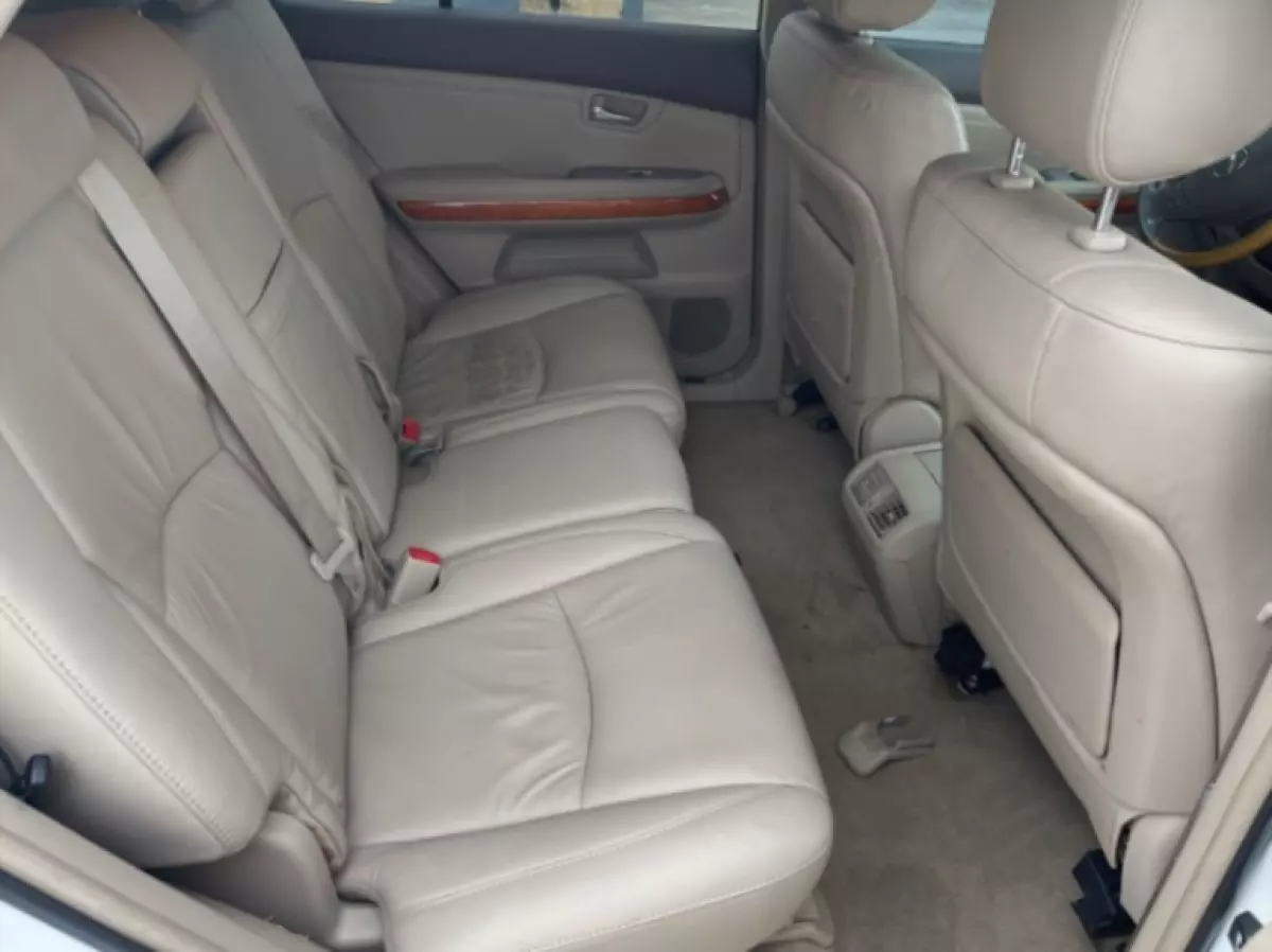 interiorBack