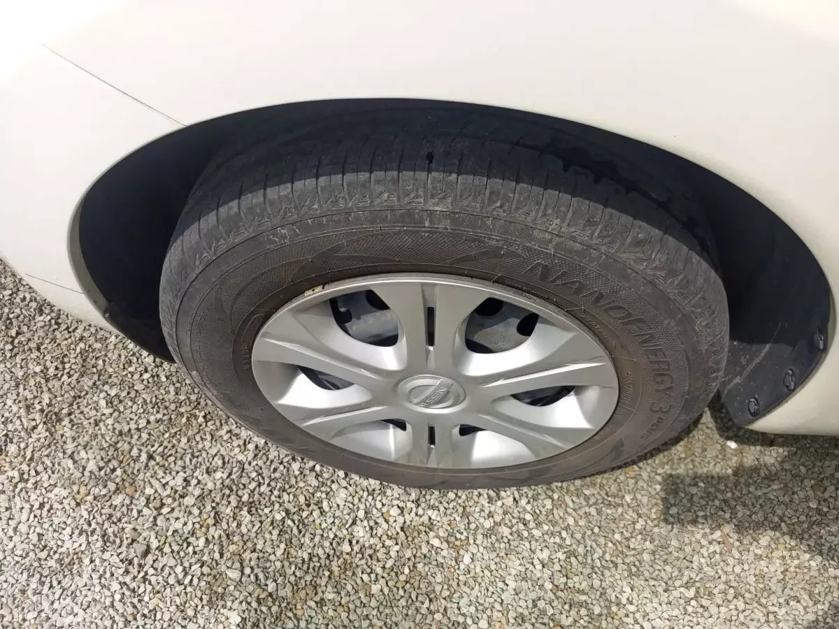 tyre1