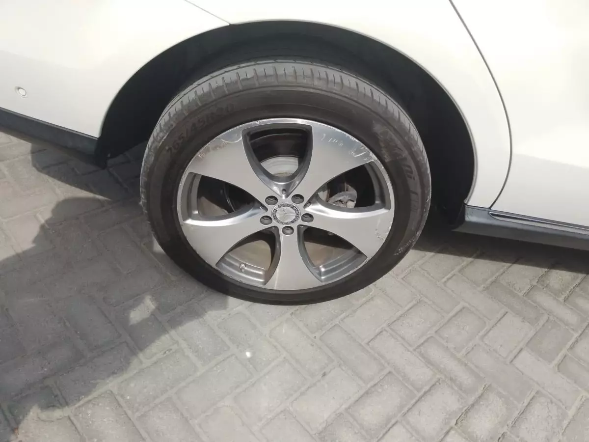 tyre1