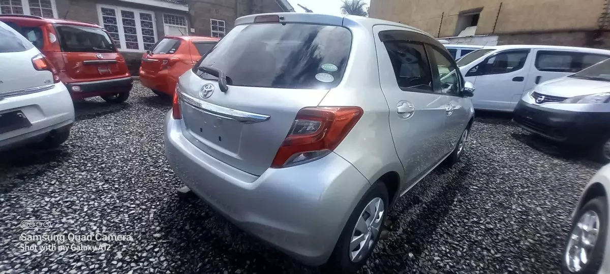 car Right Back