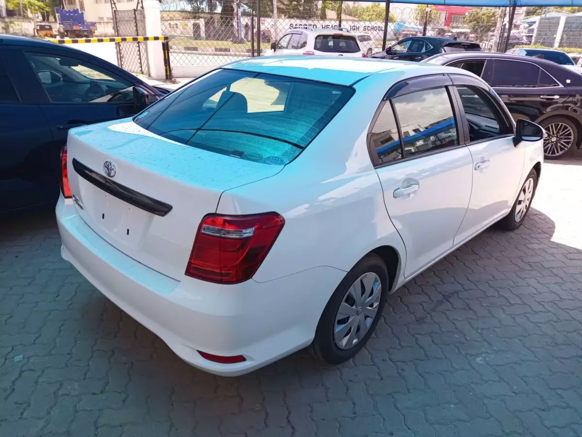 car Right Back
