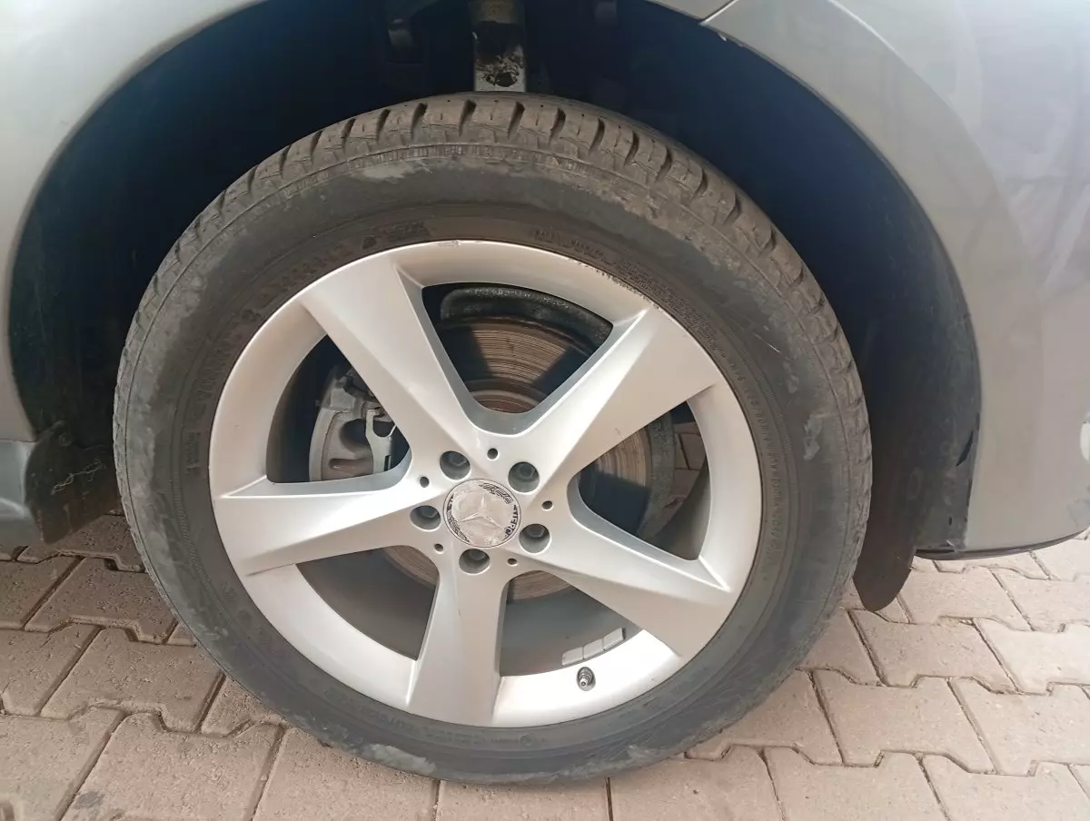 tyre3