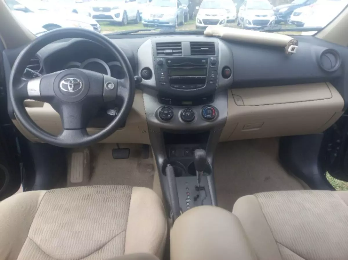 Toyota RAV 4 - 2011