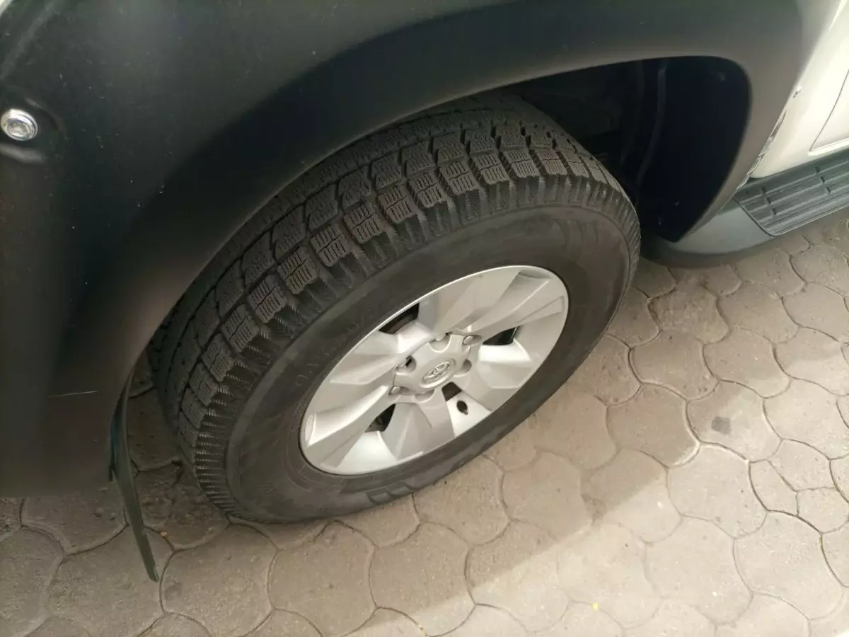 tyre1