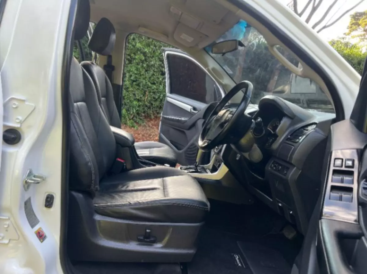 interiorBack