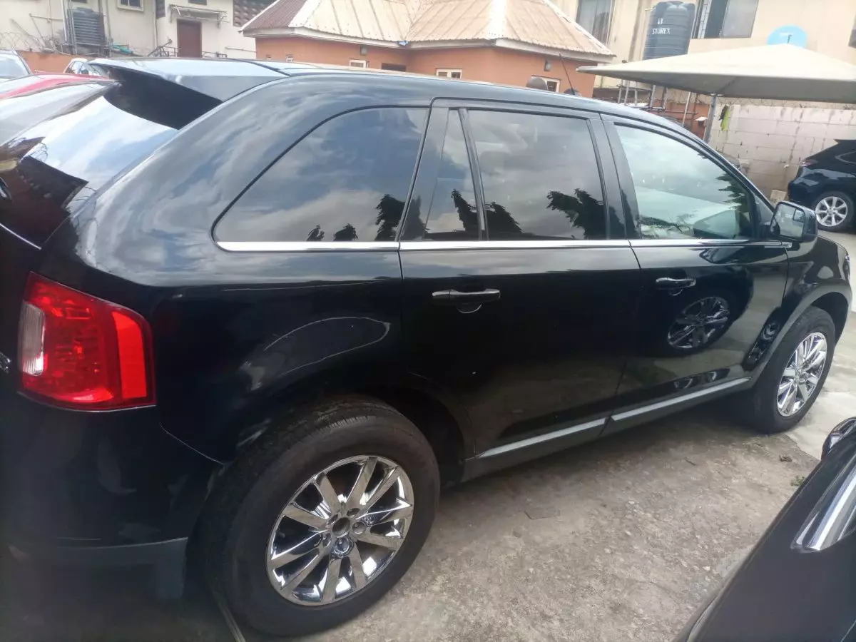 car Left