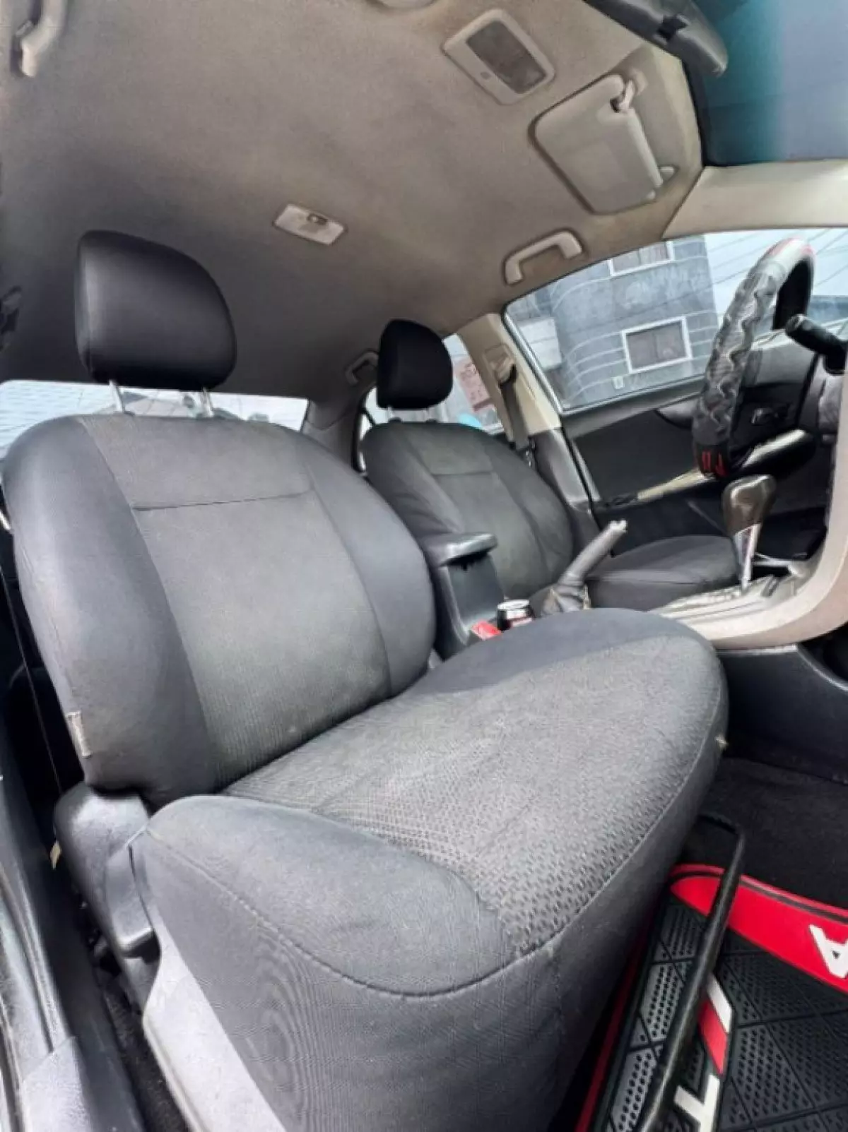 interiorBack