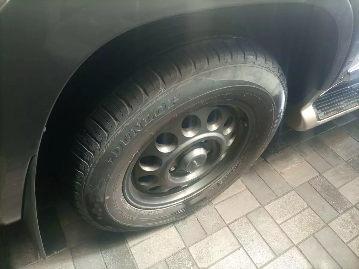 tyre2