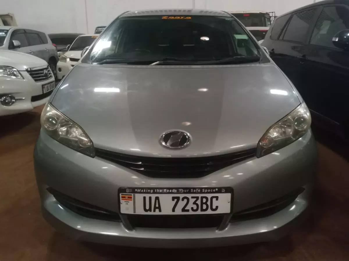 Toyota Wish - 2010