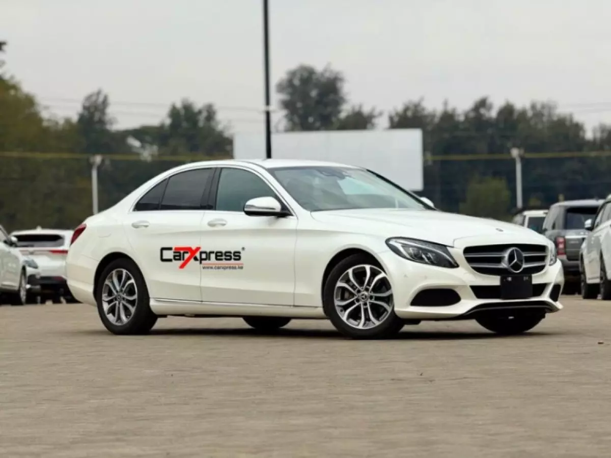 Mercedes-Benz C200 - 2018
