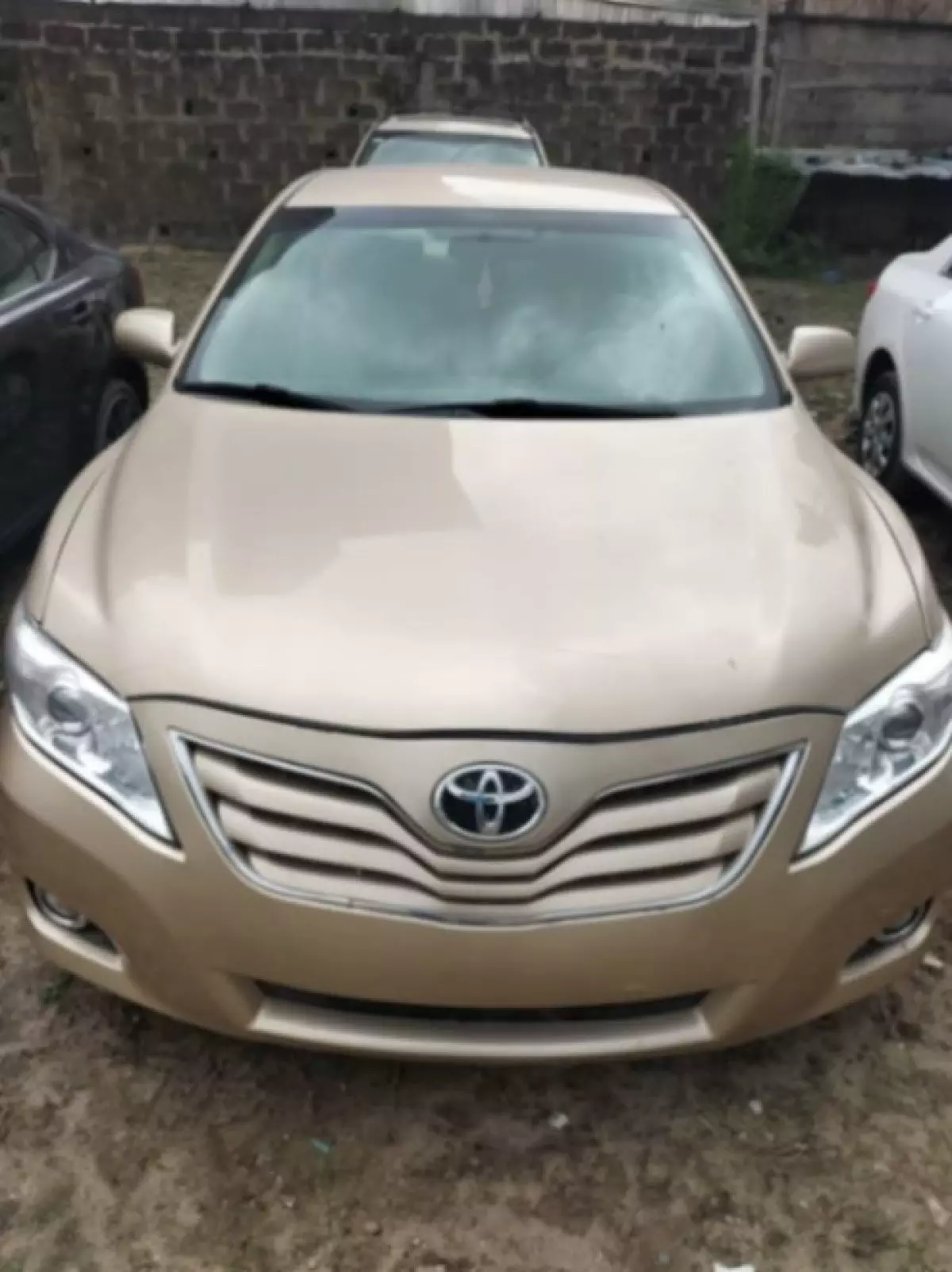 Toyota Camry - 2011