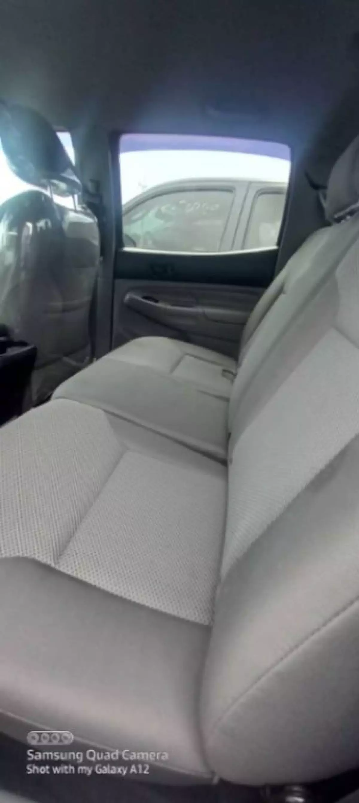 interiorBack