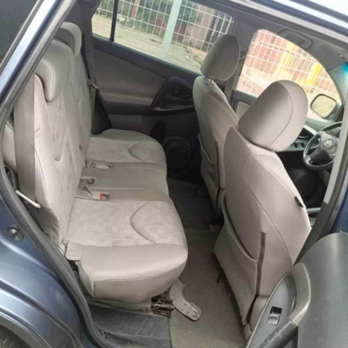 interiorBack