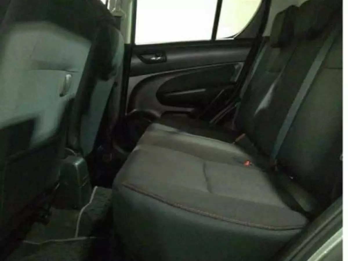 interiorBack