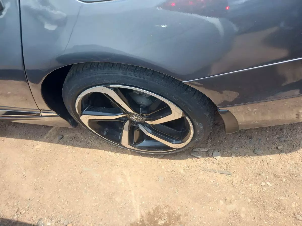 tyre2