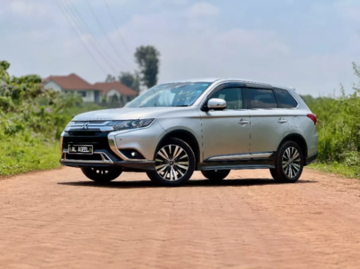 Mitsubishi Outlander Sport - 2018