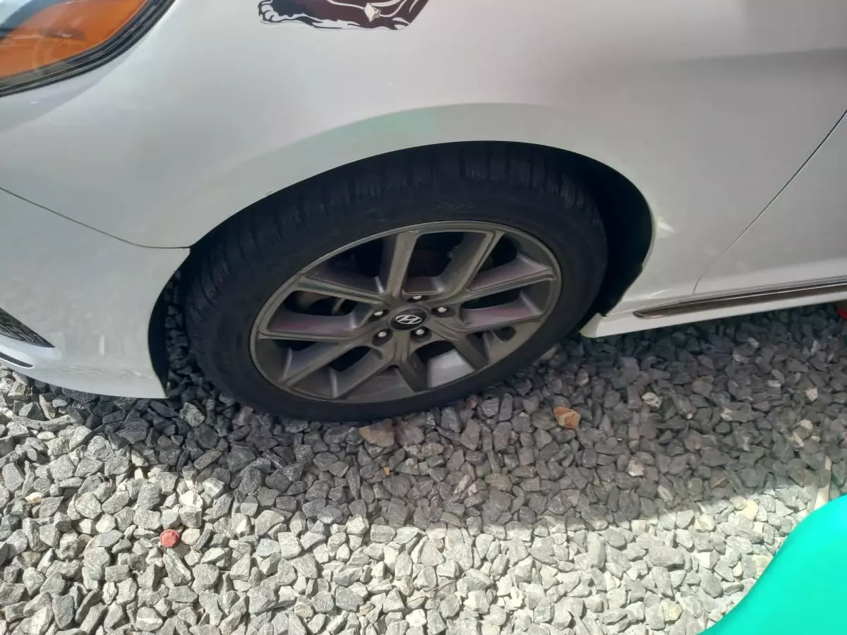 tyre1