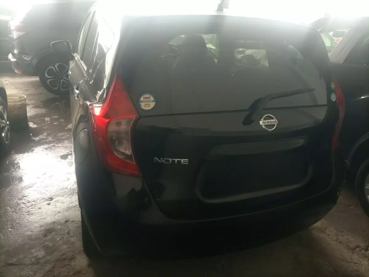 car Back