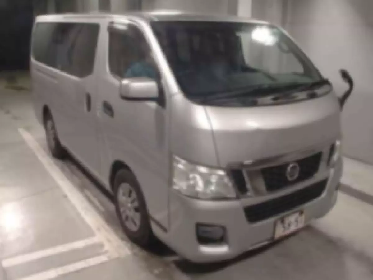 Nissan Caravan  - 2016